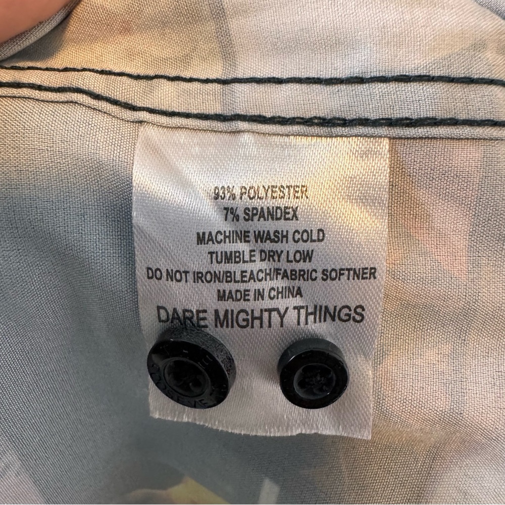 RSVLTS Rocky Balboa IV "No easy way out" Men's Graphic Button Front Shirt - Picture 5 of 5